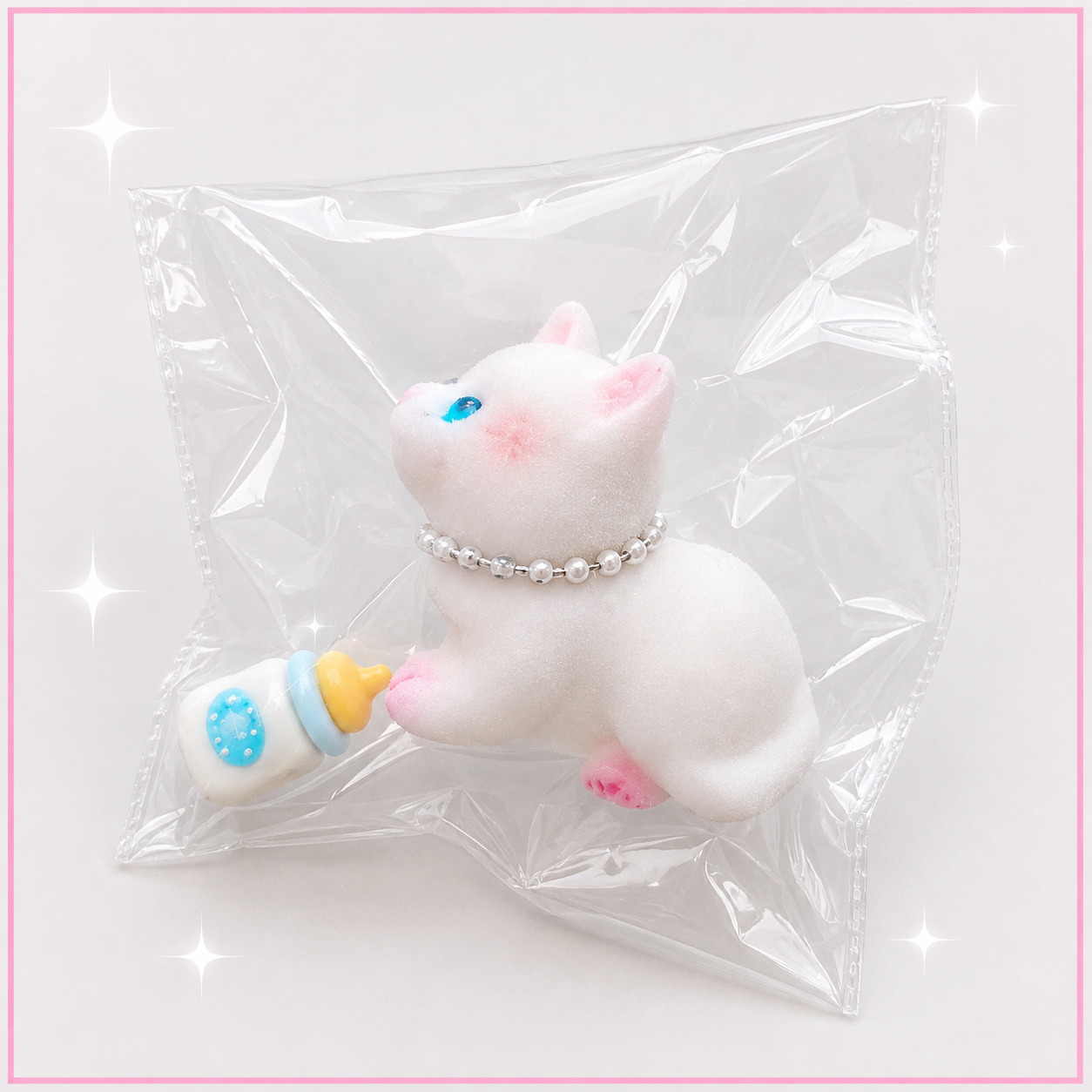 🐱🎀 Mini Kawaii Kitten Squishy with Baby Bottle & Pearl Necklace 🍼💕 Soft & Squeezable Fidget Toy ✨
